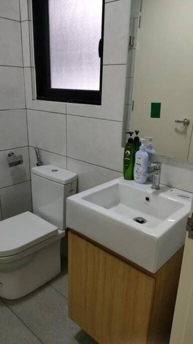 Conezion 3-Bedroom Condo @ Ioi City Mall Putrajaya Serdang  Exteriör bild