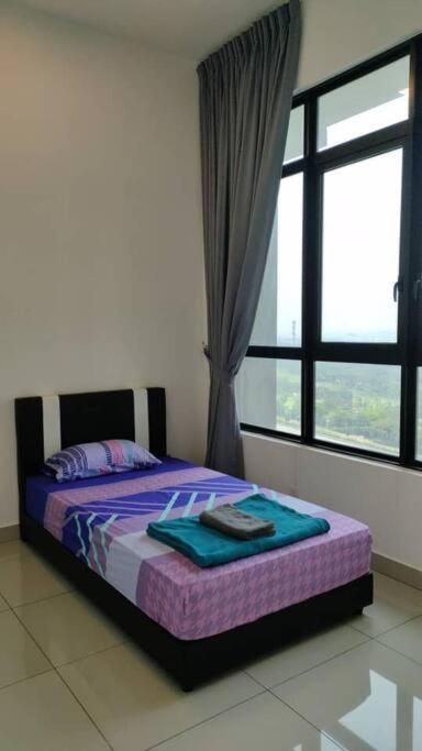 Conezion 3-Bedroom Condo @ Ioi City Mall Putrajaya Serdang  Exteriör bild